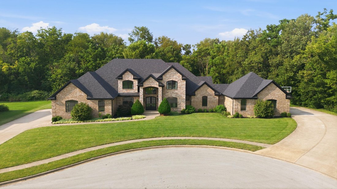 House in Paris, Kentucky, United States 3 - 18661805