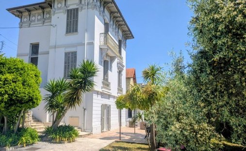 Villa en Plan de Noves, Vence, Francia 1