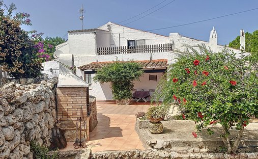 Villa in es Castell, Balearic Islands, Spain 1