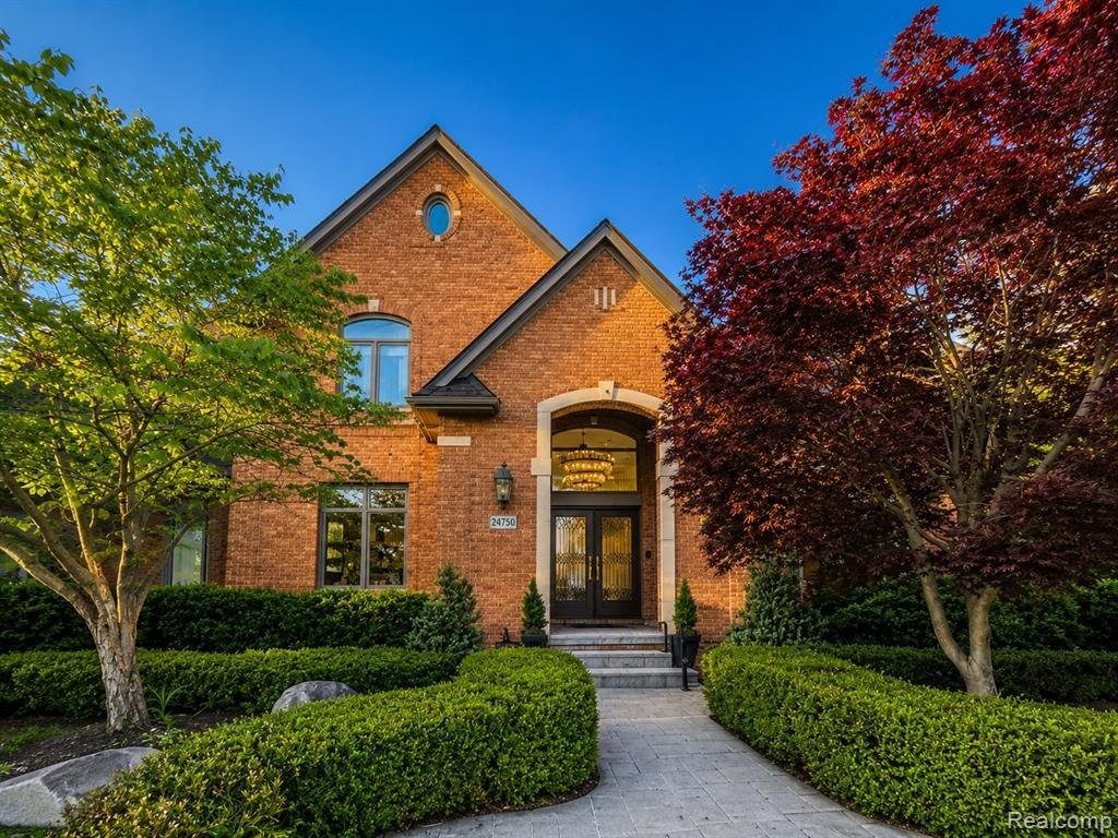 Maison à Beverly Hills, Michigan, États-Unis 2 - 18630855