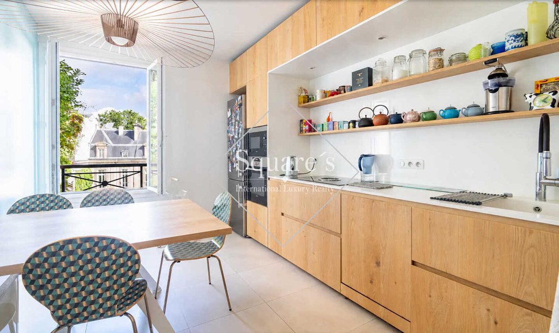 Apartment in La Fourche-Guy Môquet, Paris 17e Arrondissement, Paris 3 - 18672595