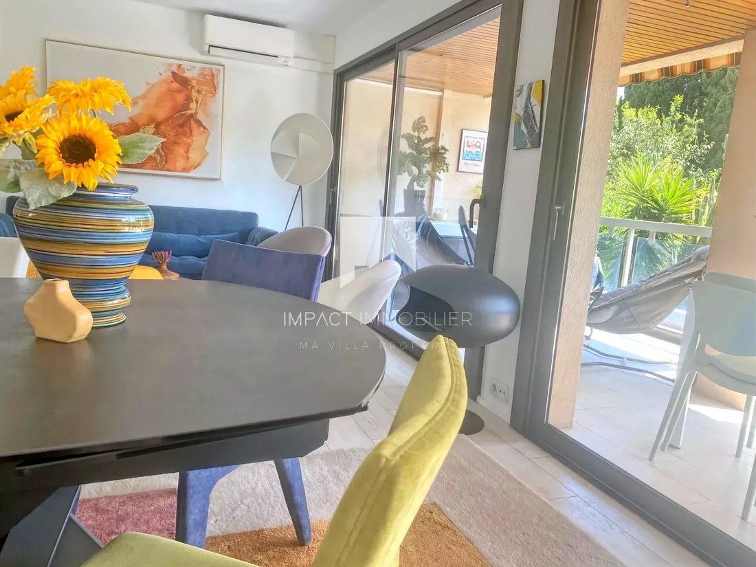 Apartment in Hyeres, Provence-Alpes-Côte d'Azur, France 3 - 18660847