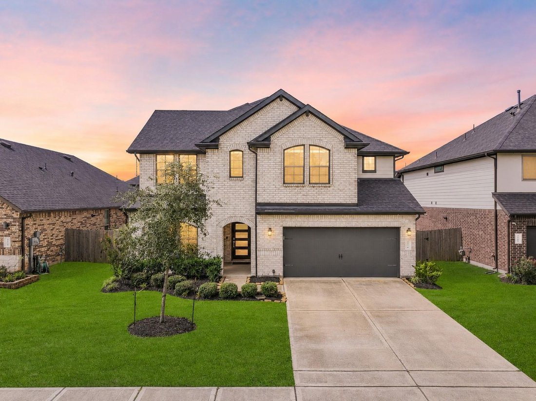 House in Friendswood, Texas, United States 1 - 18659491