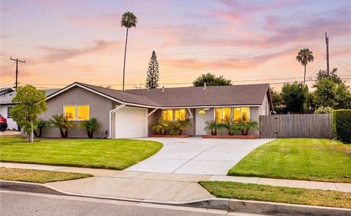 House in Montclair, California, United States 1