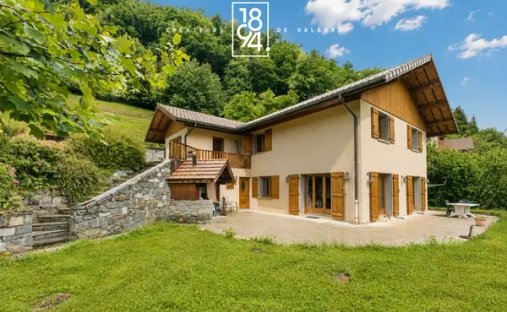 House in Crets-en-Belledonne, Auvergne-Rhône-Alpes, France 1