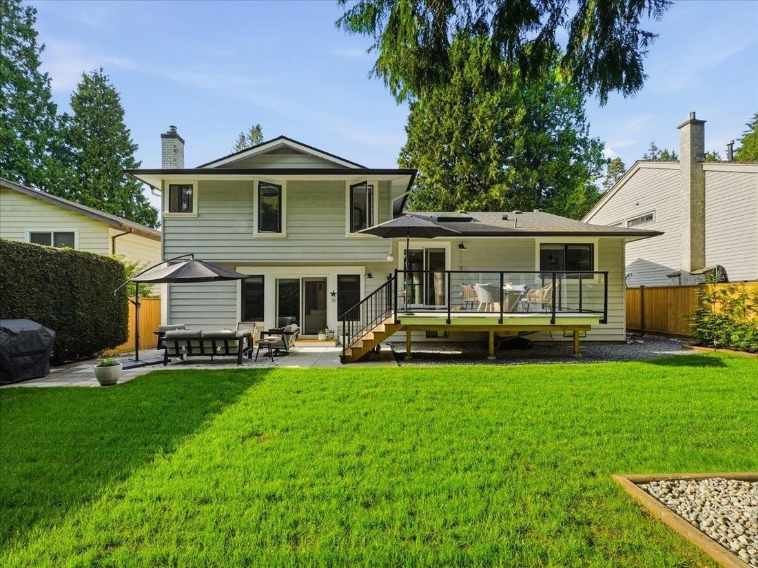 House in Surrey, British Columbia, Canada 4 - 18670459