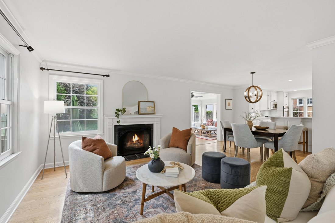 House in Fox Point, Wisconsin, United States 4 - 18670313