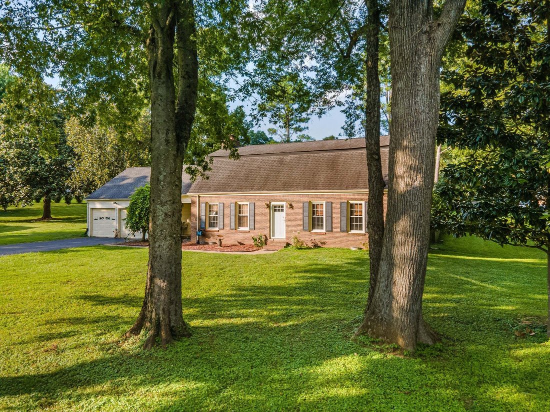 House in Columbia, Tennessee, United States 3 - 18659520