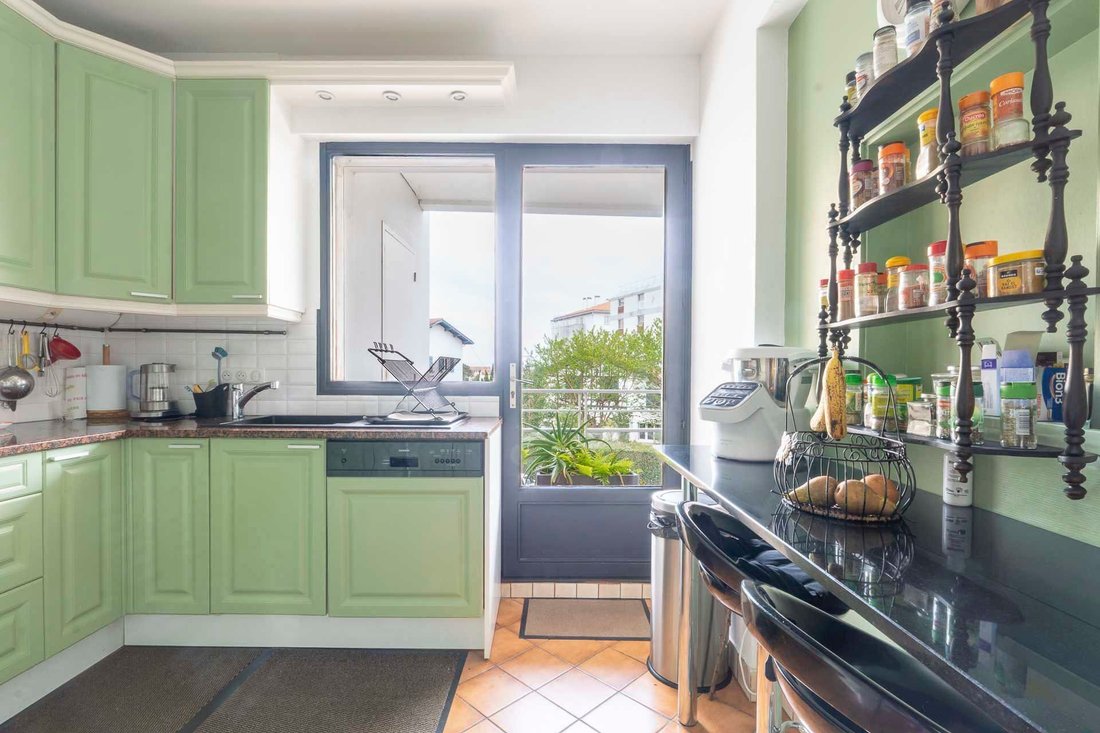 Appartement à Biarritz, Nouvelle-Aquitaine, France 2 - 18633943