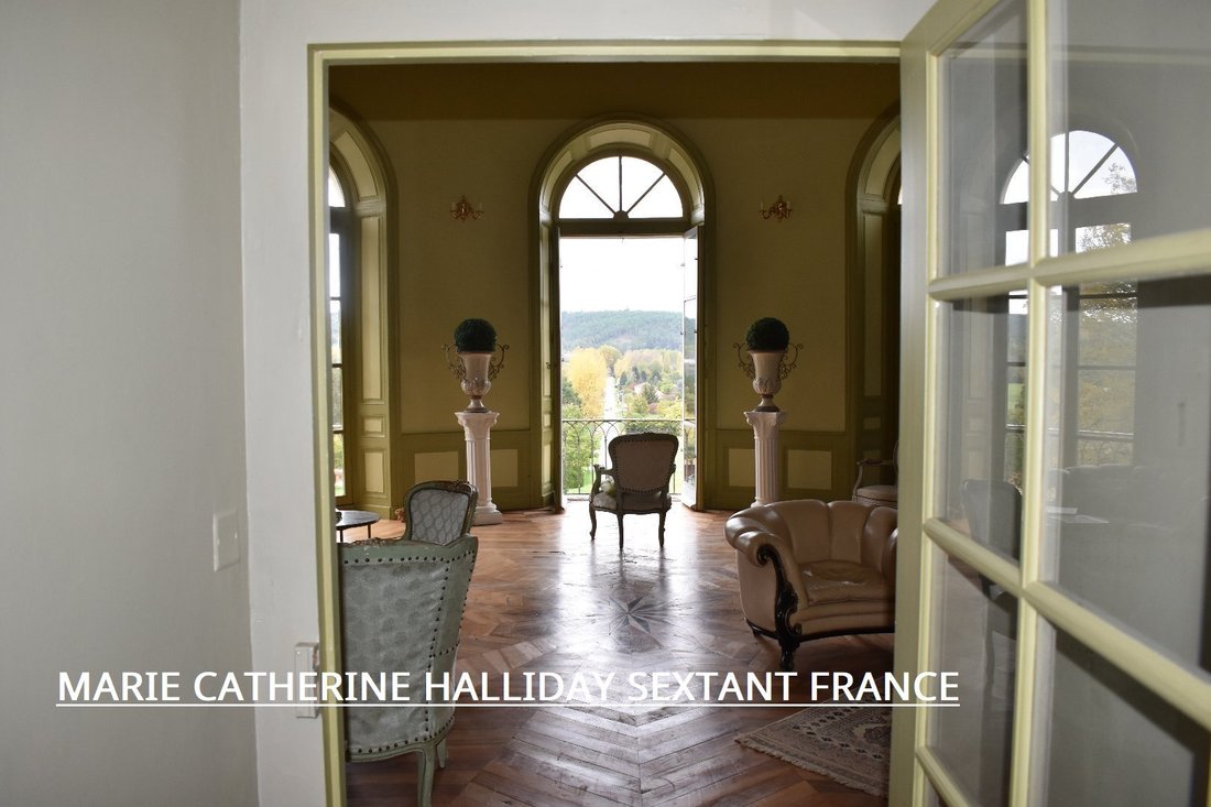 Chateau in Escoire, Nouvelle-Aquitaine, France 2 - 18672501