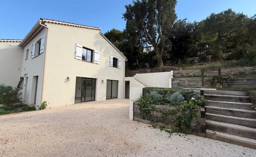 House in La Croix-Valmer, Provence-Alpes-Côte d'Azur, France 1