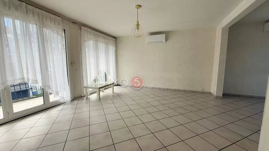 House in Thiers, Le Raincy, France 4 - 16730831