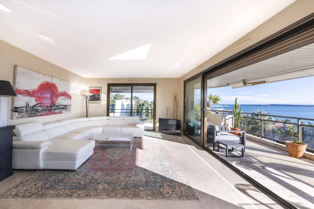 Villa in Cannes, Provence-Alpes-Côte d'Azur, France 3 - 16993014