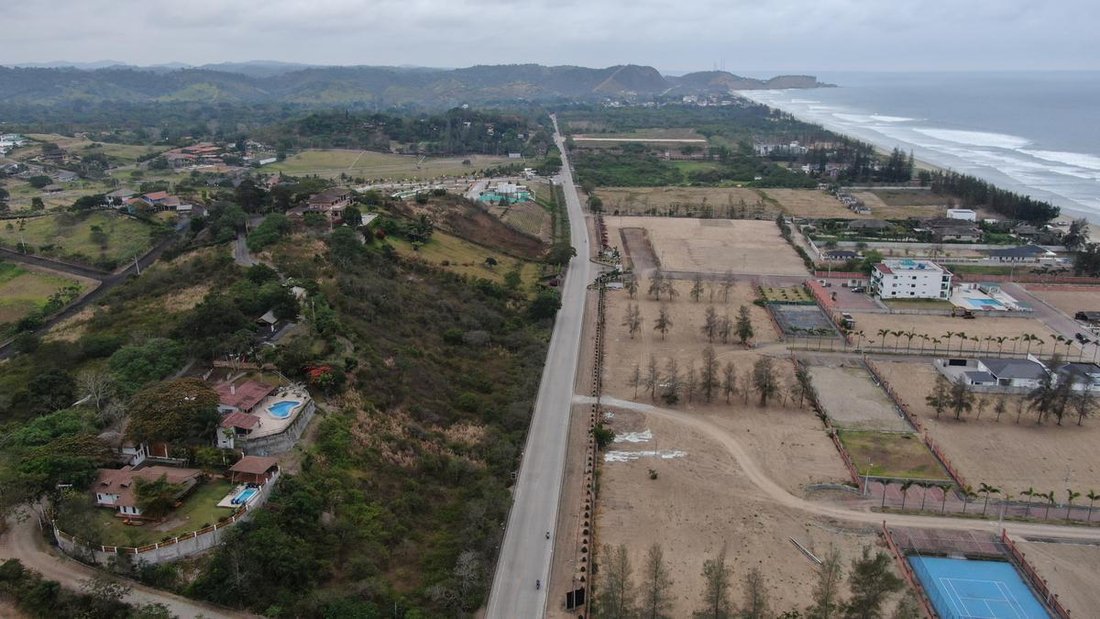 Land in Olon, Santa Elena, Ecuador 1 - 18659935