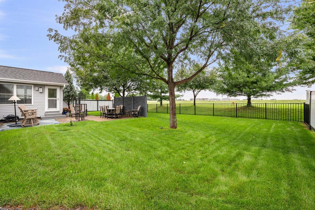 House in Bettendorf, Iowa, United States 5 - 18663124
