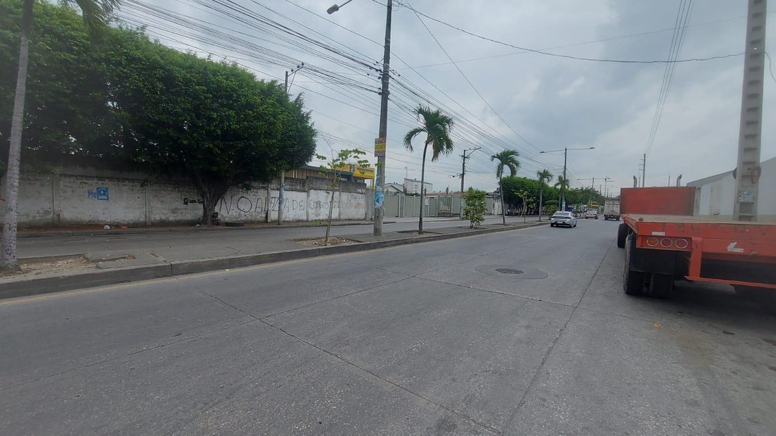 Land in Guayaquil, Guayas, Ecuador 5 - 18660565