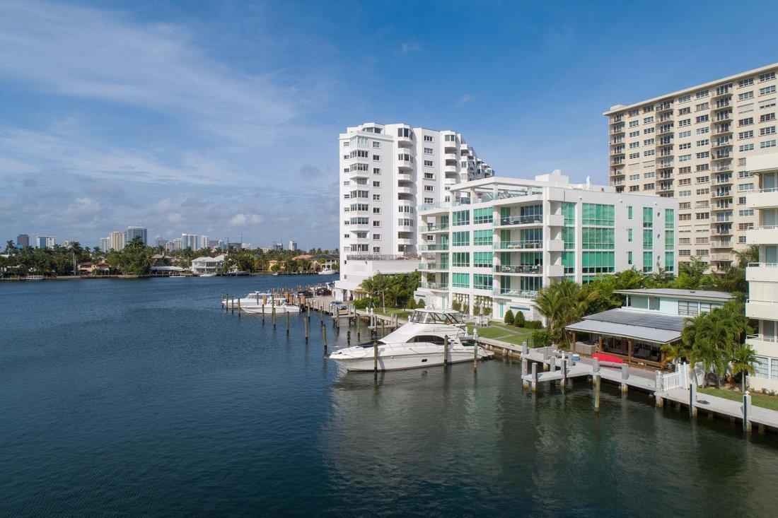 Condo in Fort Lauderdale, Florida, United States 5 - 18670682