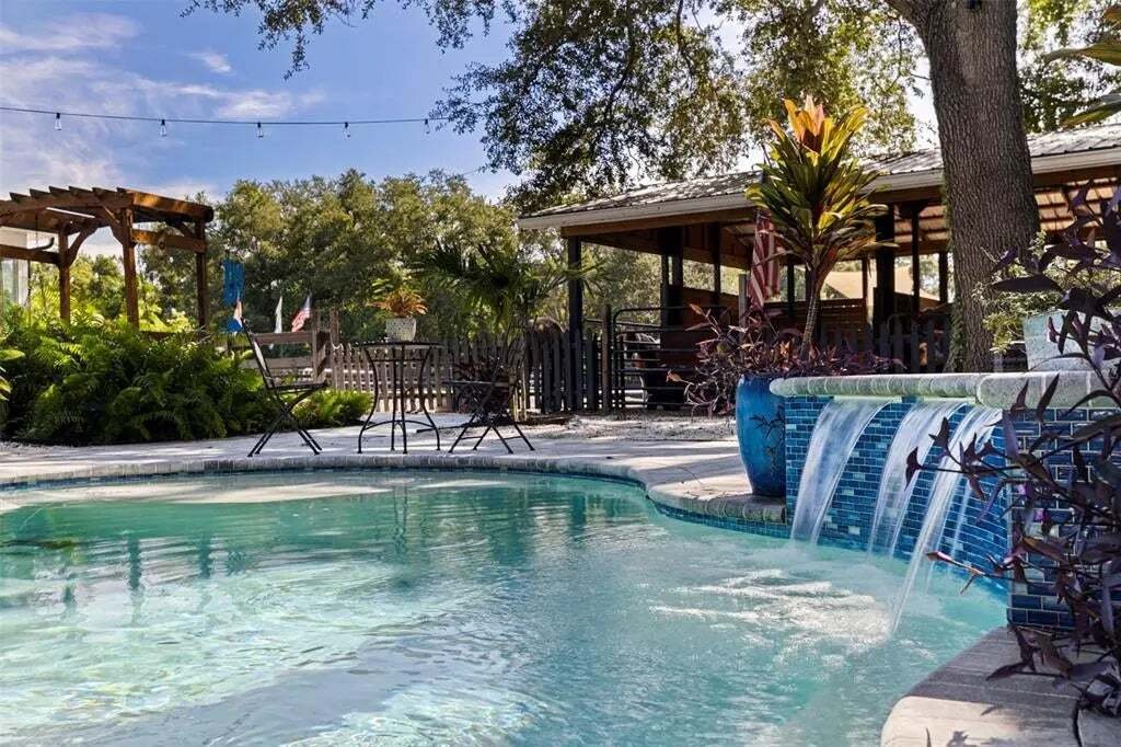 Maison à Pinellas Park, Floride, États-Unis 2 - 18619630