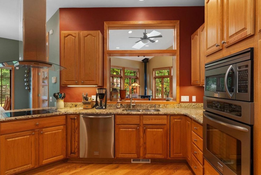 House in Madison, Wisconsin, United States 5 - 18666584