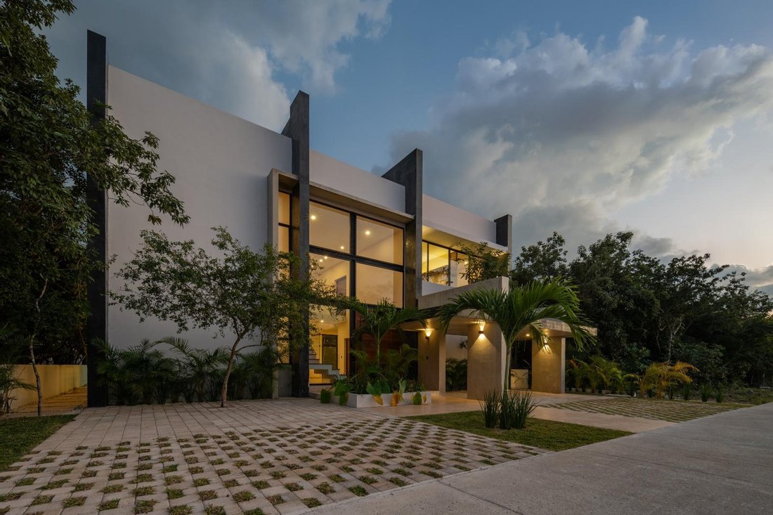House in Cancún Country Club, Quintana Roo, Mexico 1 - 18660347