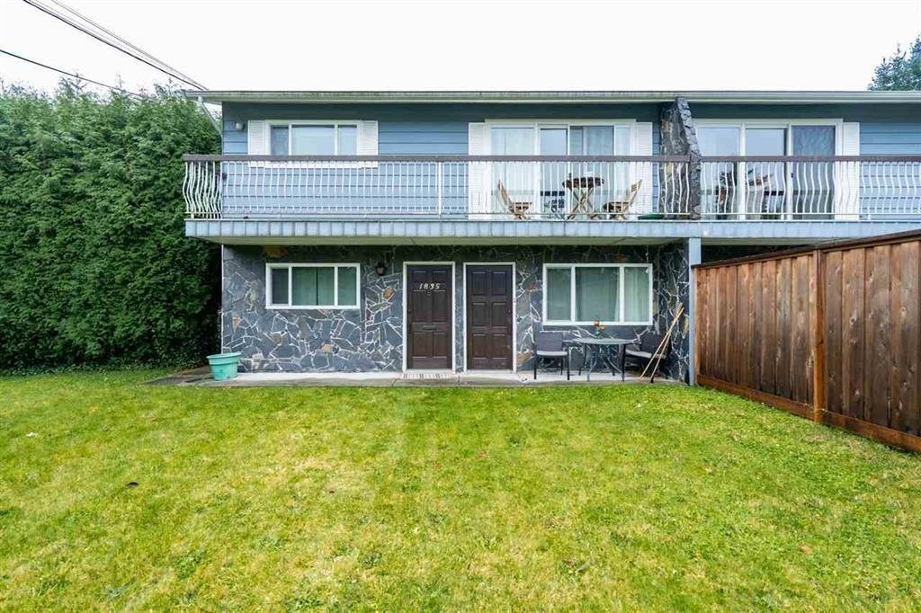 House in Surrey, British Columbia, Canada 2 - 18670339