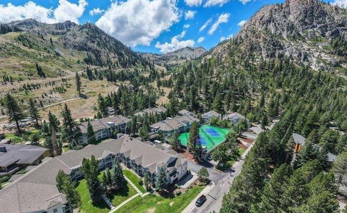Maison à Squaw Valley, Californie, États-Unis 1