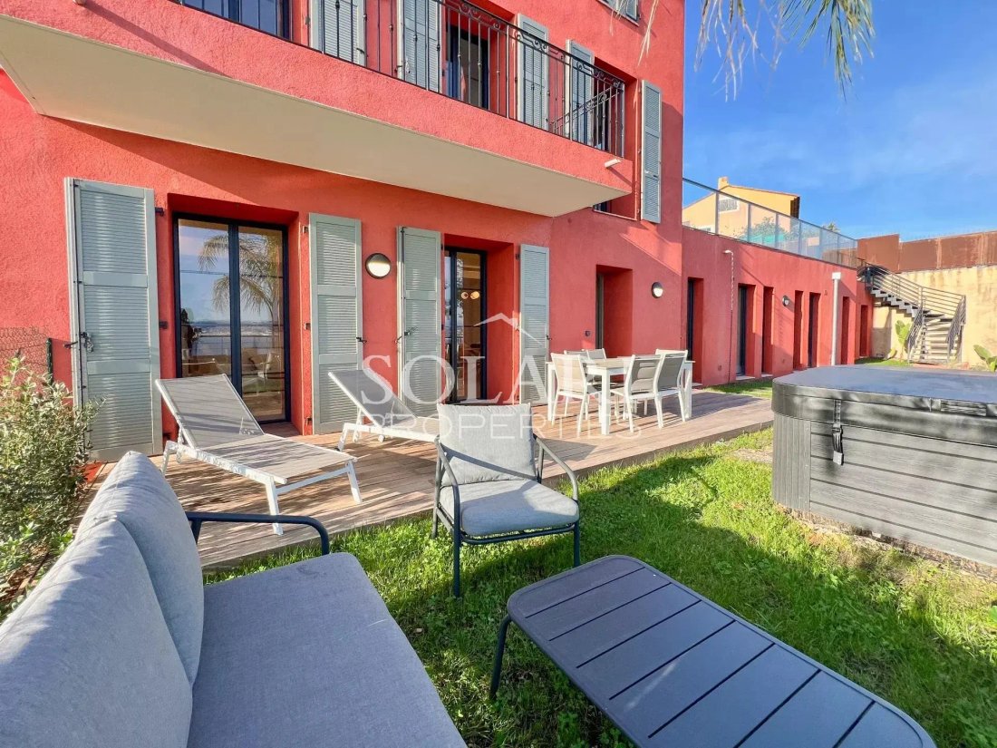 Apartment in Théoule-sur-Mer, Provence-Alpes-Côte d'Azur, France 2 - 15663967