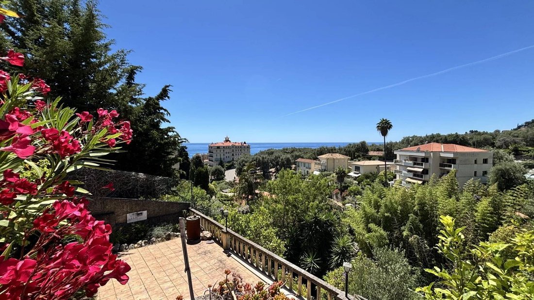 Apartment in Menton, Provence-Alpes-Côte d'Azur, France 1 - 18023204
