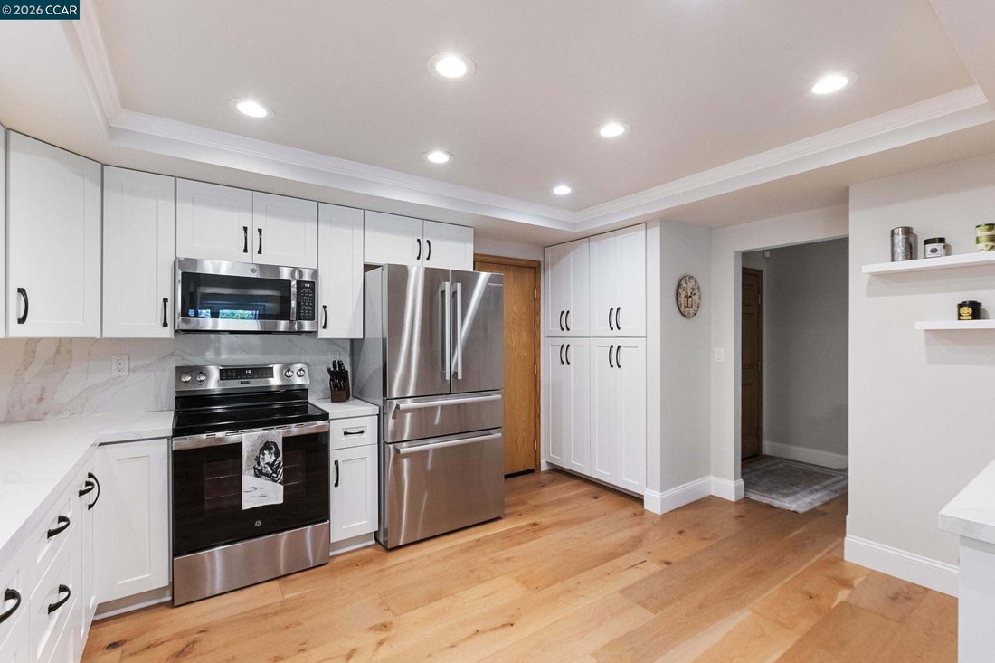Townhouse in Walnut Creek, California, United States 5 - 18662272