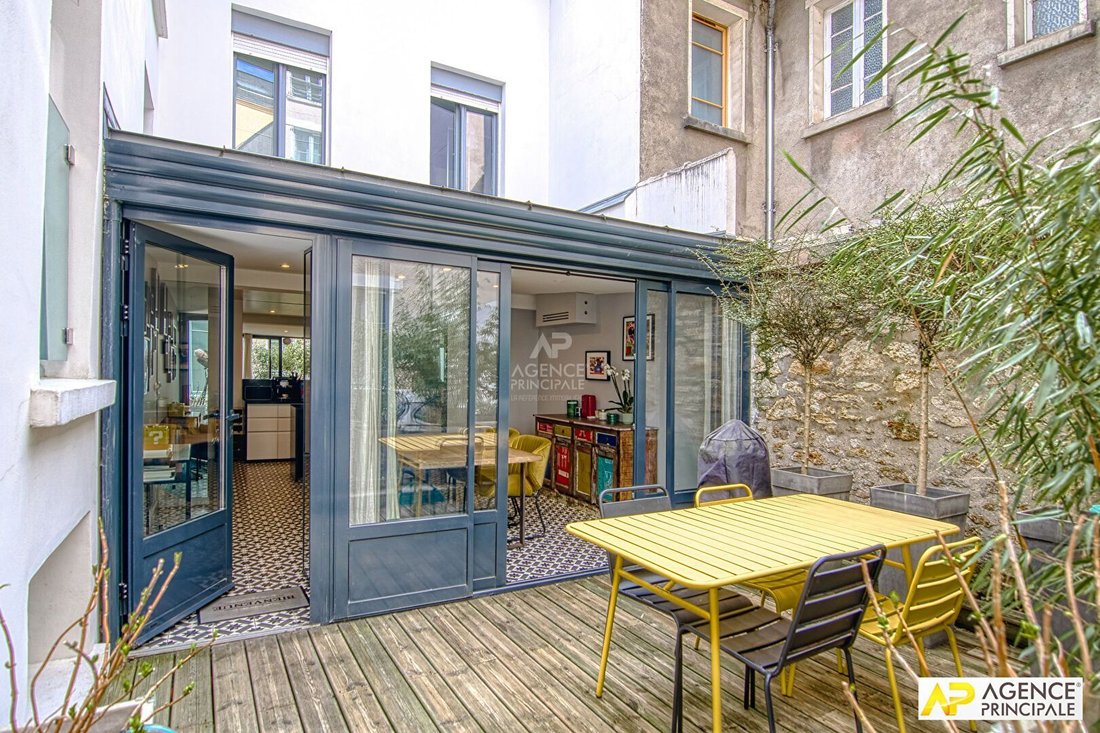 Apartment in Domaine National du Château, Versailles, France 1 - 18660041