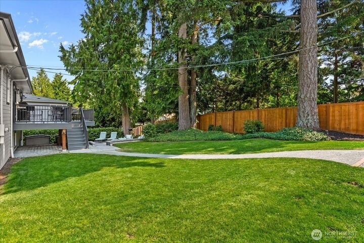 House in Lake Forest Park, Washington, United States 2 - 18665618