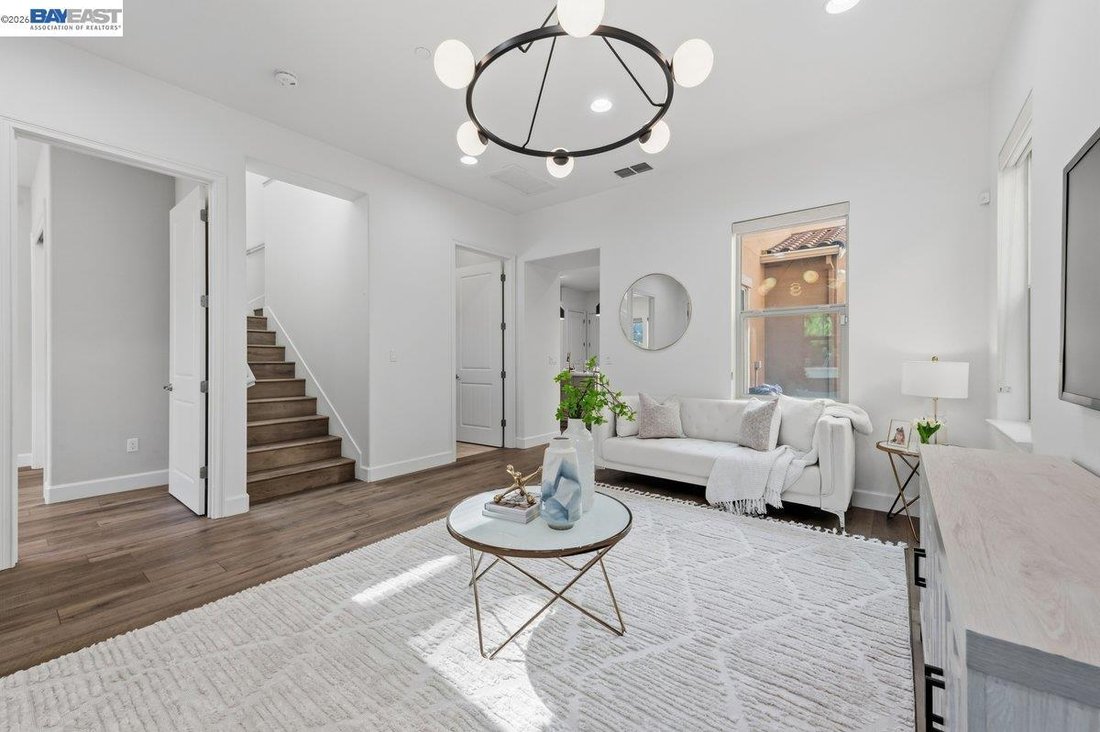 House in Dublin, California, United States 5 - 18666028