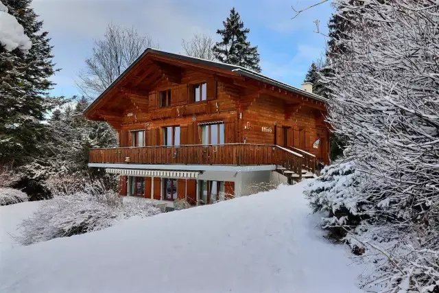 House in Ollon, Vaud, Switzerland 2 - 18532311