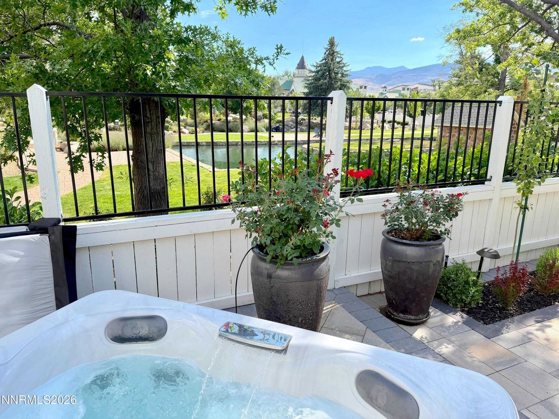 House in Reno, Nevada, United States 4 - 18670238