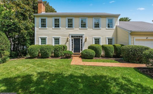 House in Hybla Valley, Virginia, United States 1