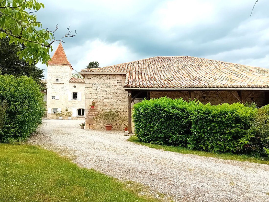 Villa in Arrondissement of Cahors, Occitania, France 3 - 18664726