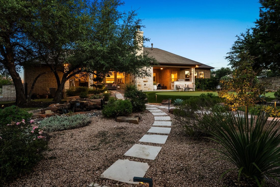 House in Austin, Texas, United States 3 - 18669349