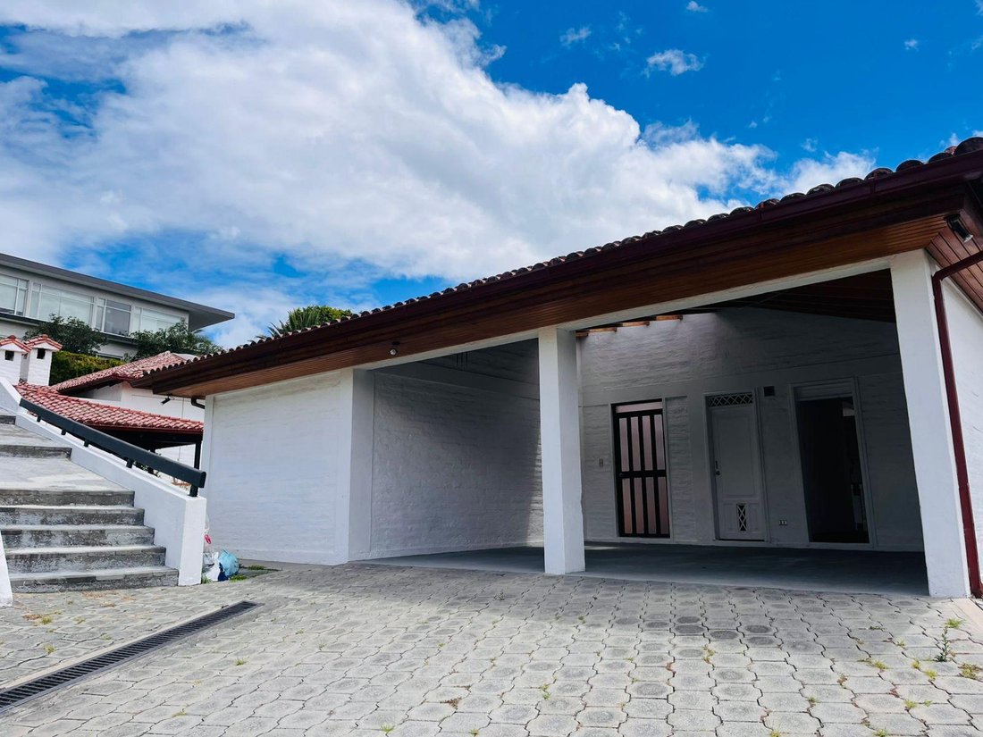 House in Quito, Pichincha, Ecuador 3 - 18661211