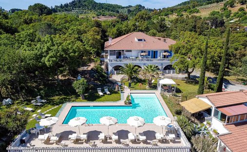 Country House in Rosignano Marittimo, Tuscany, Italy 1
