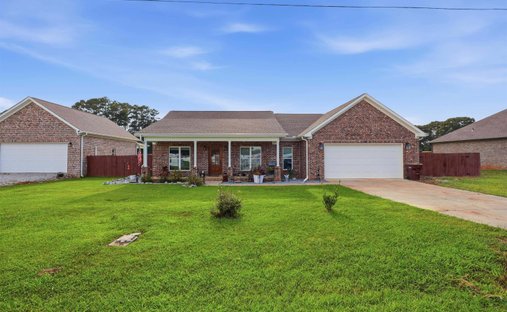 House in Elkmont, Alabama, United States 1