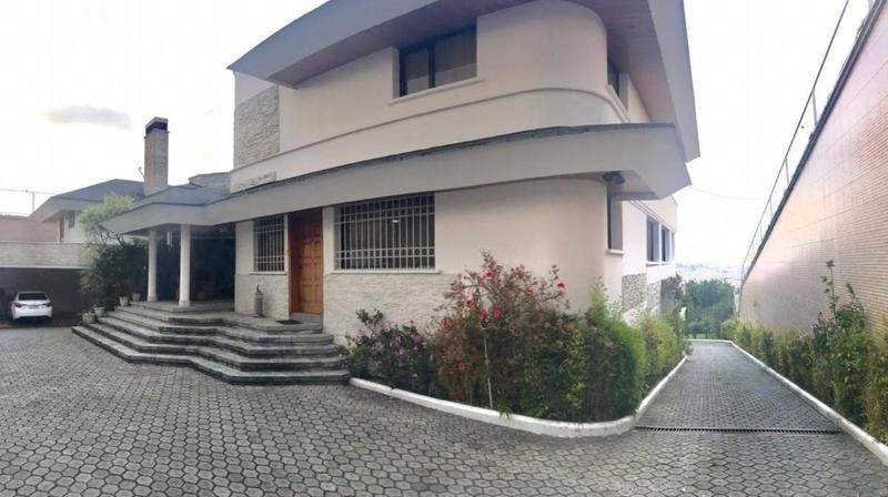 House in Quito, Pichincha, Ecuador 2 - 18661371
