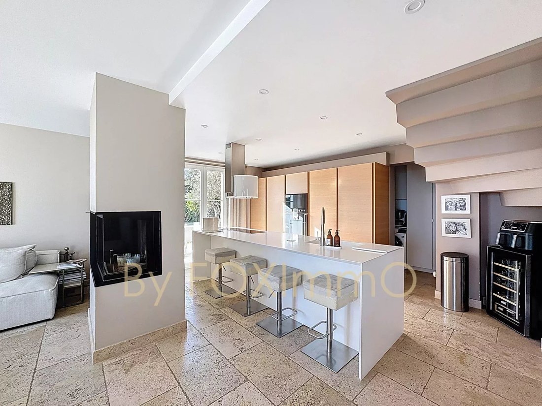 Villa in Village, Villeneuve-Loubet, France 5 - 18672488