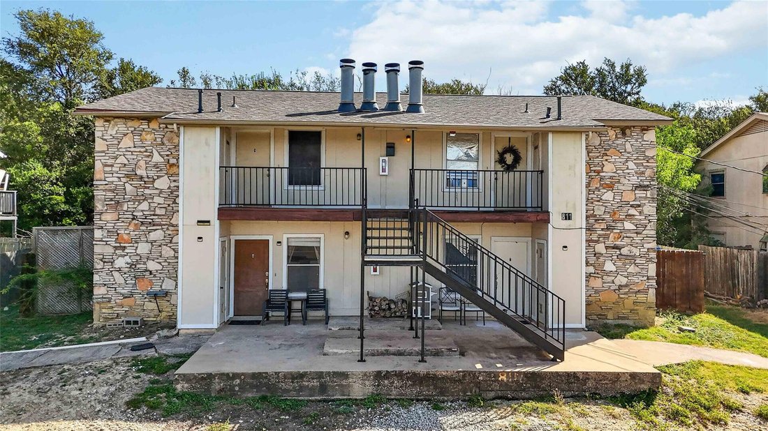 San Marcos, Texas, United States 1 - 18671446