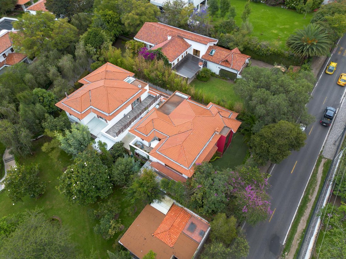 House in Quito, Pichincha, Ecuador 5 - 18660208