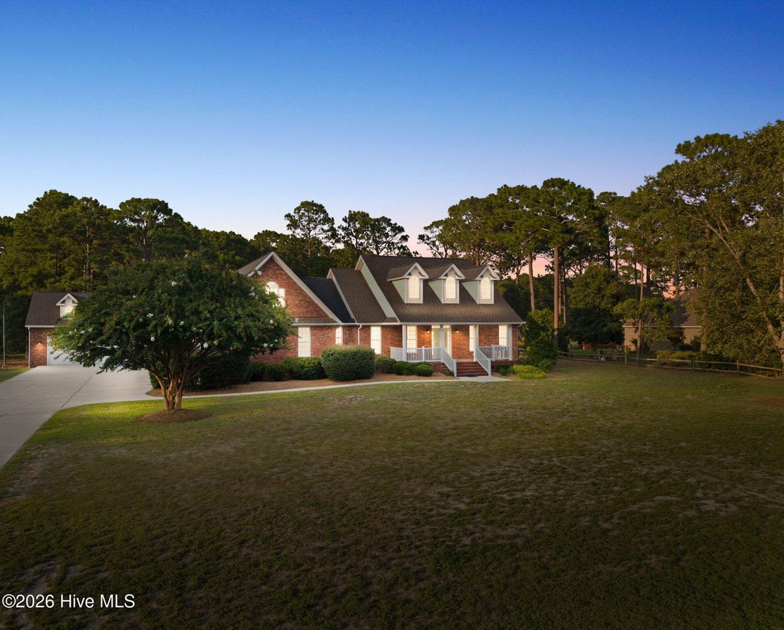 House in Shallotte, North Carolina, United States 3 - 18666397
