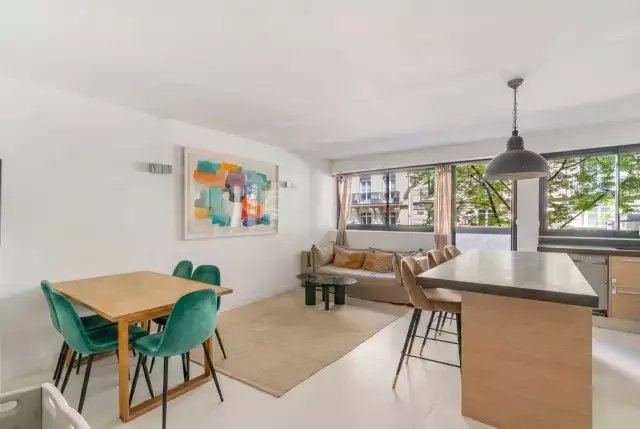 Apartment in Porte Dauphine, Paris 16e Arrondissement, Paris 4 - 18016385