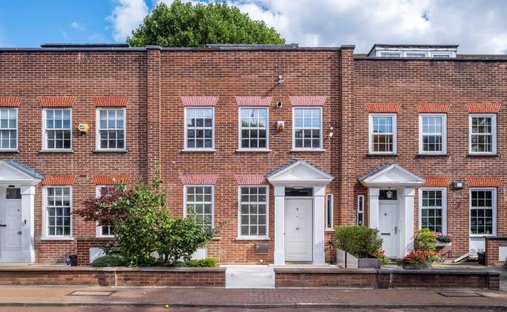 Apartment in St John's Wood, Westminster, England 1