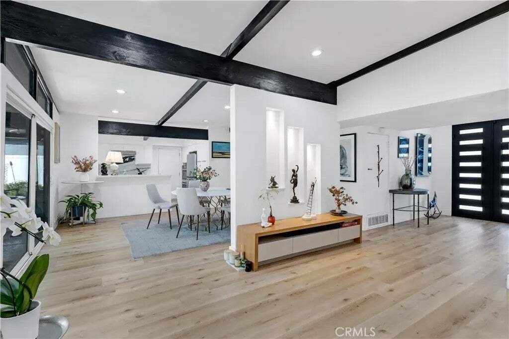 House in Los Angeles, California, United States 5 - 18663977
