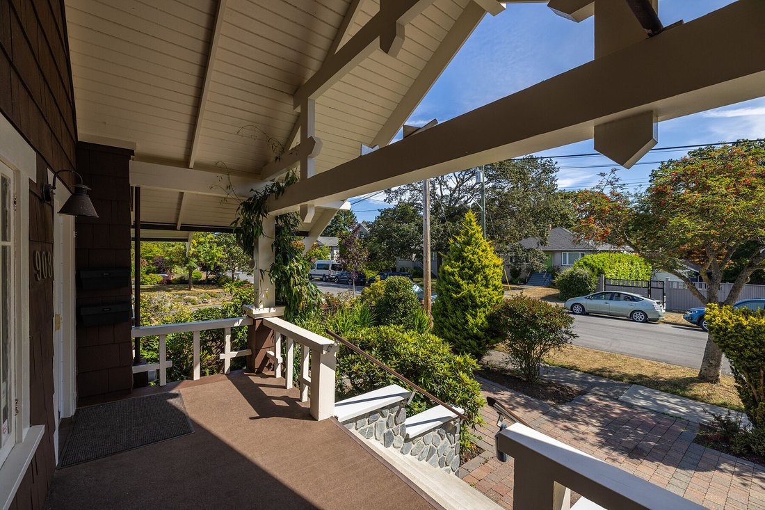 House in Victoria, British Columbia, Canada 3 - 18661588