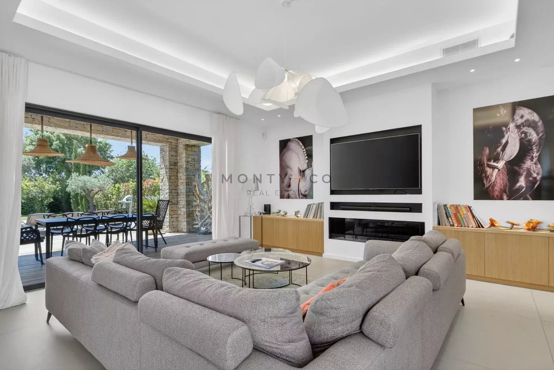 Villa in Zone Ouest Urbaine, Saint-Tropez, France 3 - 16094503